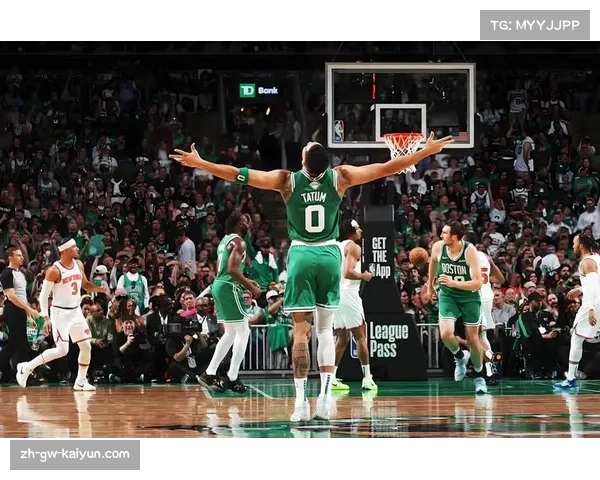 凯尔特人NBA杯117比114险胜活塞 波尔津吉斯关键发挥带队取胜