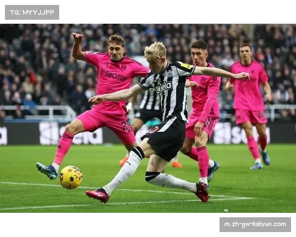 富勒姆战胜西汉姆联 农场主延续主场强势表现